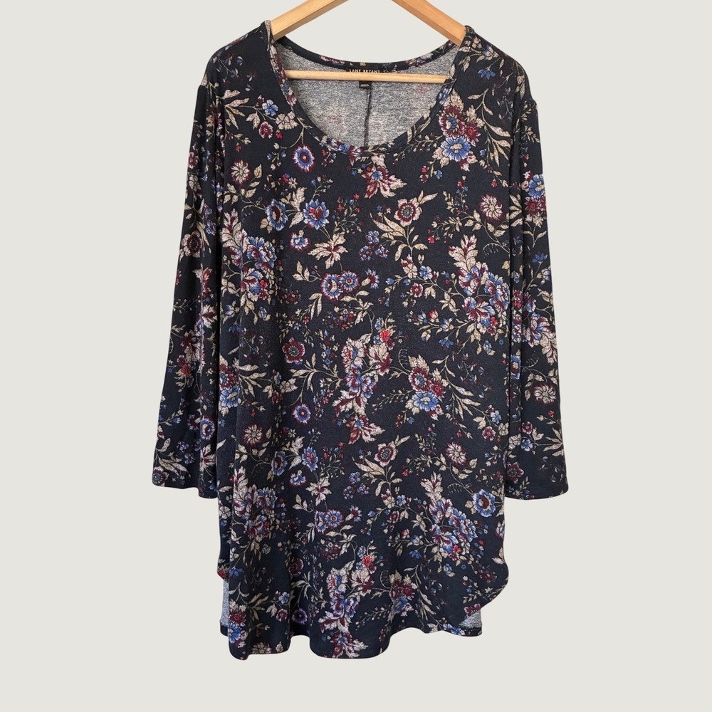 Lane Bryant Floral Tunic Top Womens 22/24 Navy Blue Long Sleeve Knit Boho